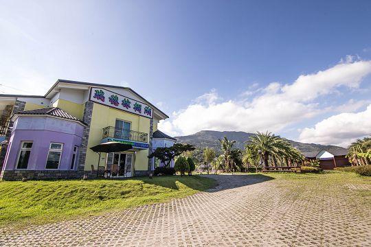 Ruisui Palm Lakes B&B Exteriör bild